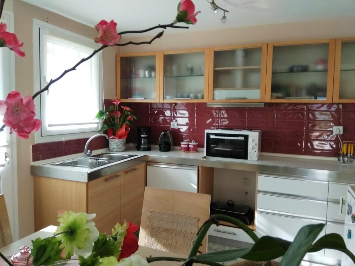 Brilliant House Apartment Волос Екстериор снимка